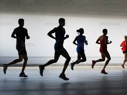 解析 GTO 策略：为什么它是不可被战胜的平衡点？（揭示 GTO 策略：为何它是不可击败的均衡？）